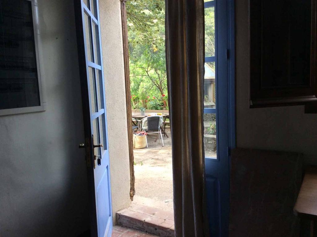 La Casanova De Beuda Villa ภายนอก รูปภาพ