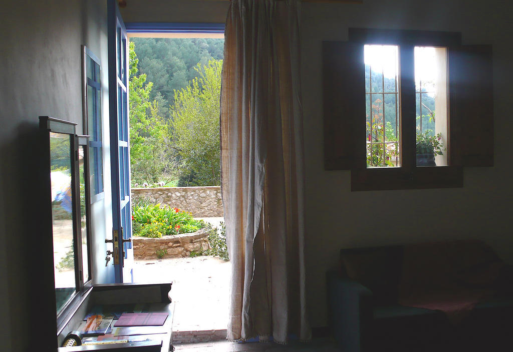 La Casanova De Beuda Villa ภายนอก รูปภาพ